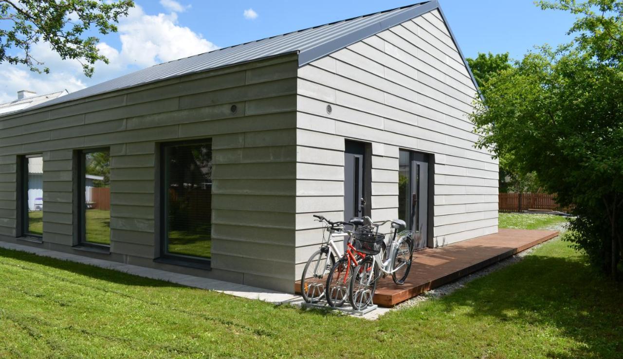 Ravila Puhkemaja Kuressaare Exteriör bild